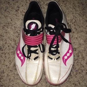 Saucony track spikes shoes